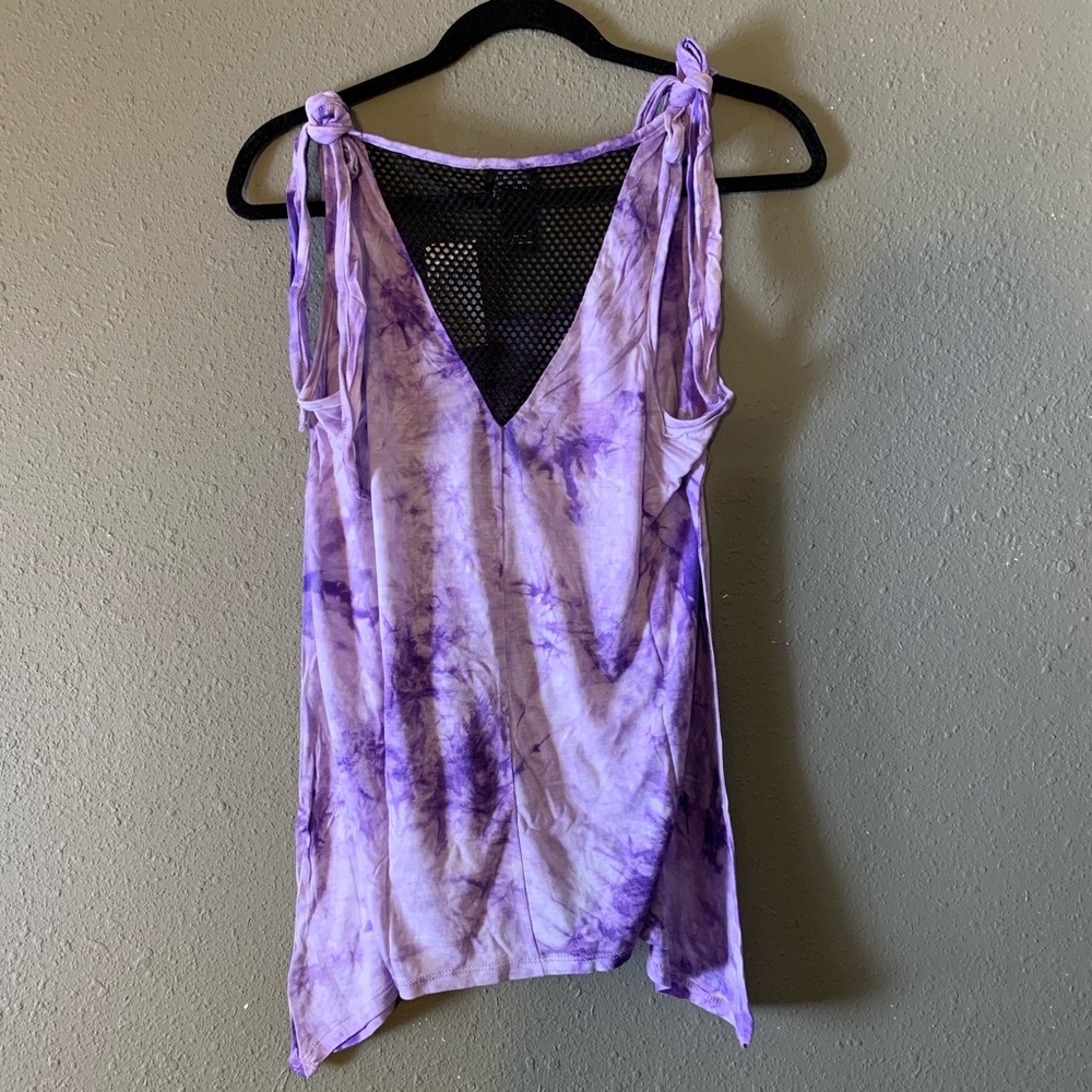 Glitter Skull Top - Picture 3 of 11